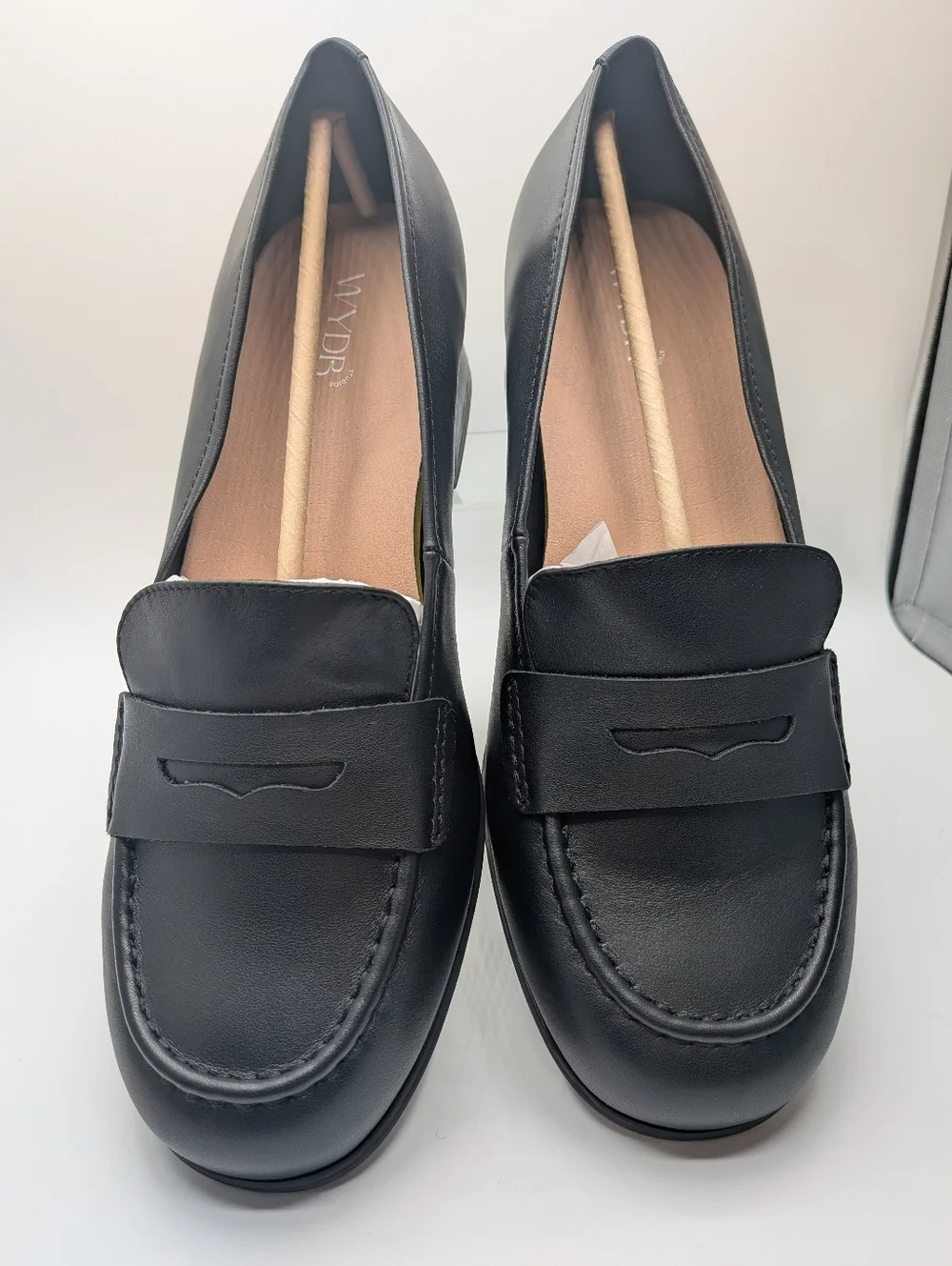 Low Heel Loafers NWB- 10WW-Black - Picture 11 of 15